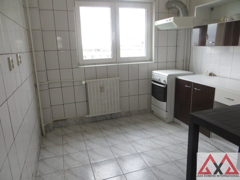 Dristor, 5 minute metrou, decomandat, 2 bai